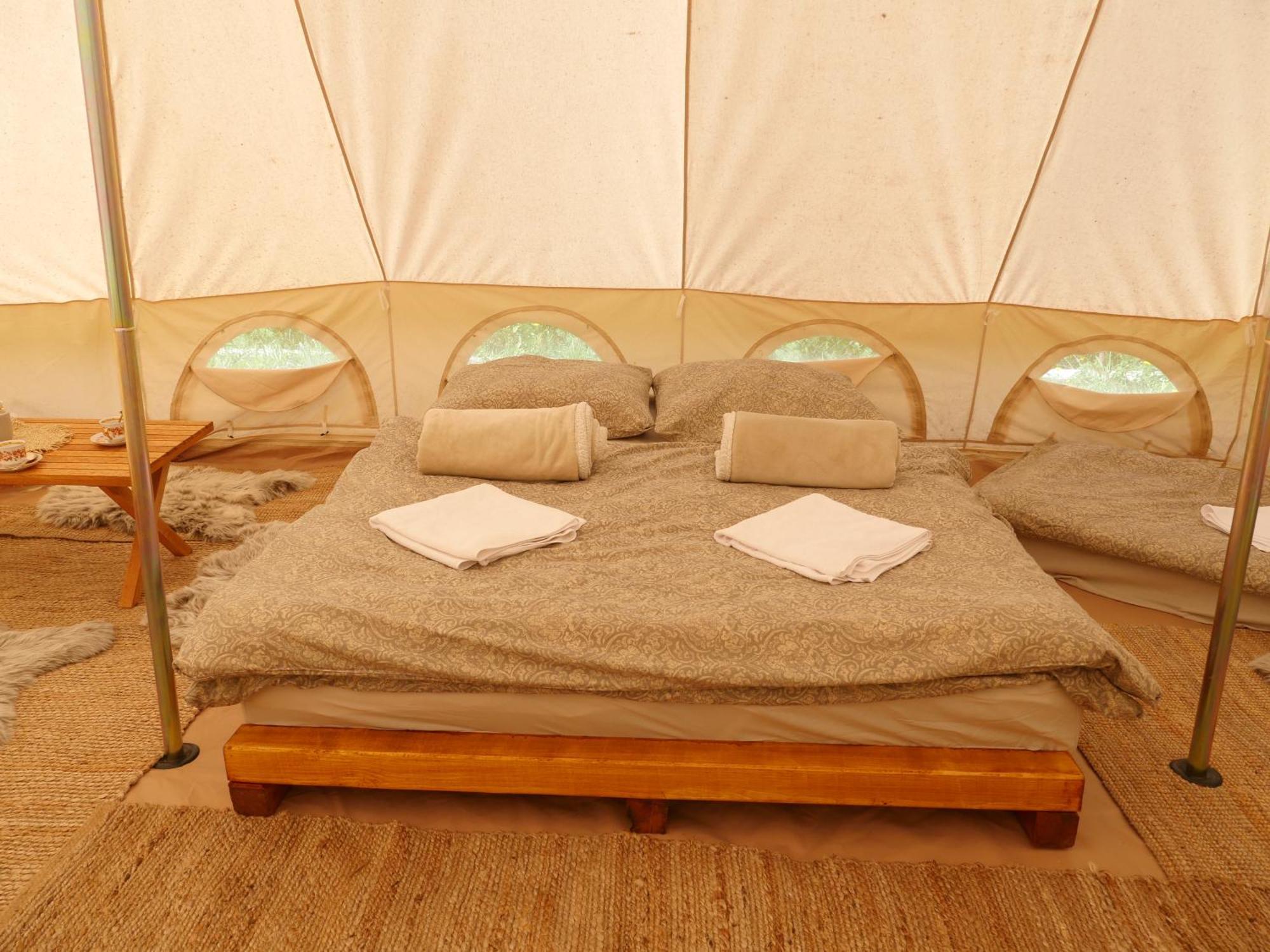 Bozsky Glamp Hotel Valtice Buitenkant foto